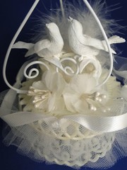 New Vintage Wilton Happiness Ornament Wedding Cake Top, # 103-452