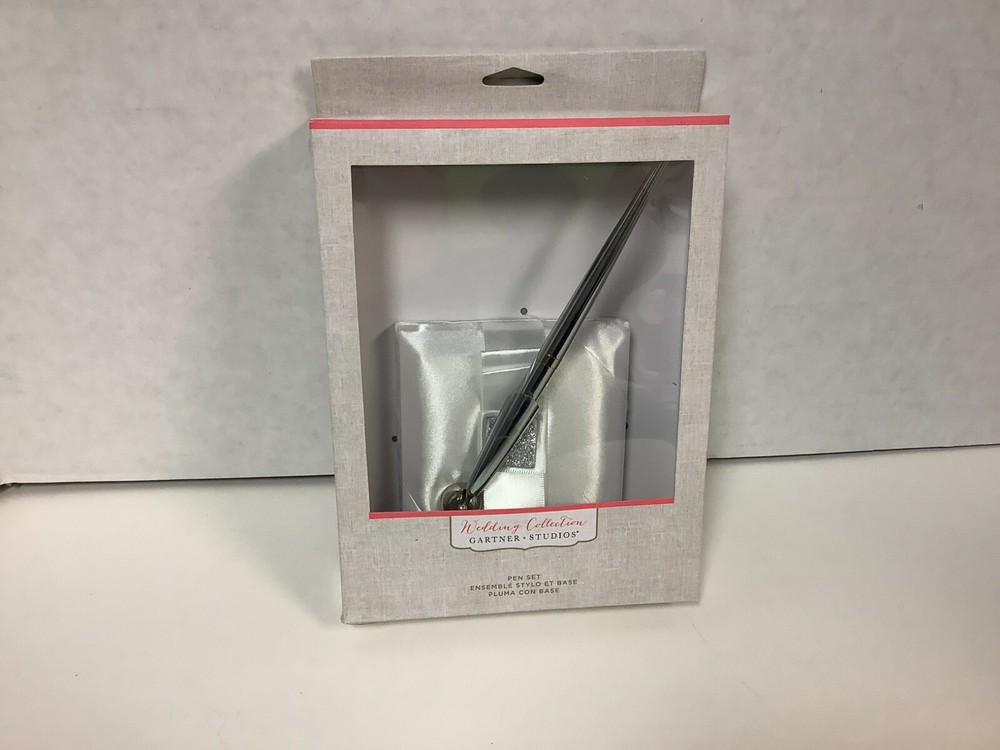 Gartner Studios Chic Wedding Pen w/ Ensemble style holder