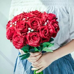 10Pcs Artificial Roses Flowers, Realistic Blossom Roses, Real Touch Silk Red