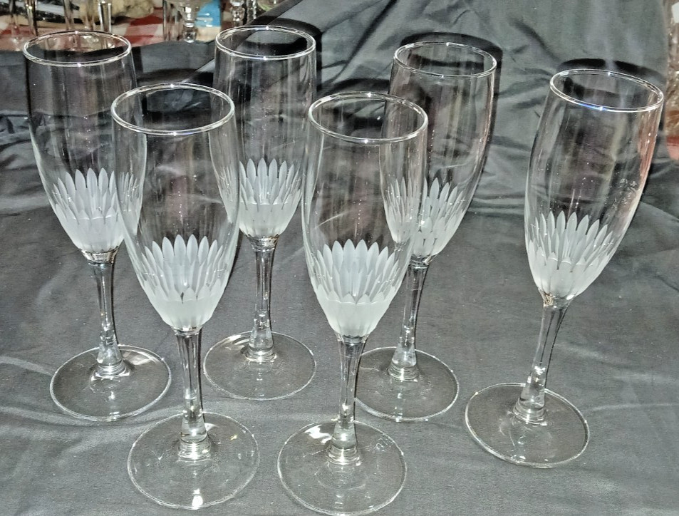 Champagne Flutes / Crystal & Frosted Cut / Set or 6