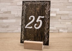 Oak Wood Table Number Holders | 2.5″ Wide & 1″ Tall | For Acrylic & Paper Cards