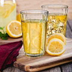 Set of 8 Plastic Water Tumblers, 4 Pack 17-ounce and 4 Pack 10-ounce