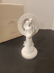 Hallmark Keepsake Wedding Cake Topper Ro Love And To Cherish 2005