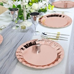 25 ROSE GOLD Metallic Round 12″ Paper Dinner Plates Geometric Design Tableware