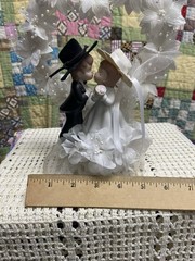 Vintage Cowboy And Cowgirl Porcelain Wedding Cake Topper Floral W/Heart Shape