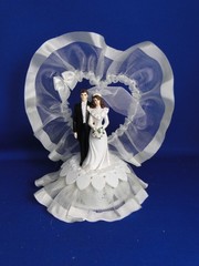 New Vintage Wilton Petite Ribbon Delight Wedding CakeTop, black tux, 104-934