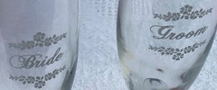 Bride Groom Glasses Champagne Wedding Toast White Lettering 6 oz Flowers Vintage