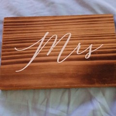 Wooden Mr & Mrs Wedding Table Sign Set of 2, Brown & White Wood Boards