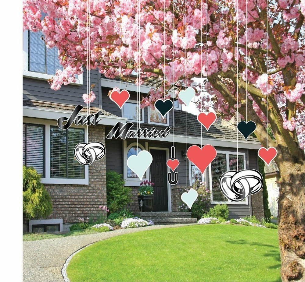 Just Married Wedding Lawn Decorations – Hanging – Hearts Just Married – FREE SHI