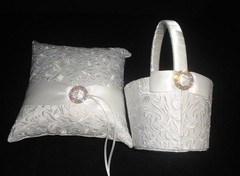 Studio His & Hers 2011 Wedding Flower Girl Basket + Ring Bearer Pillow Set NIB