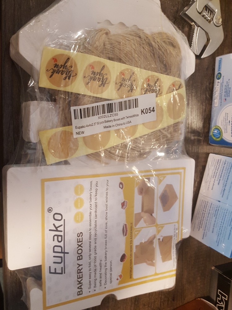 Eupako Bakery Boxes – 4×4.25″ – 50 Pieces – Includes Twine