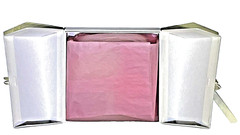 Mary Kay Limited Edition Fragrance Heart Shaped White Flowers Brand New