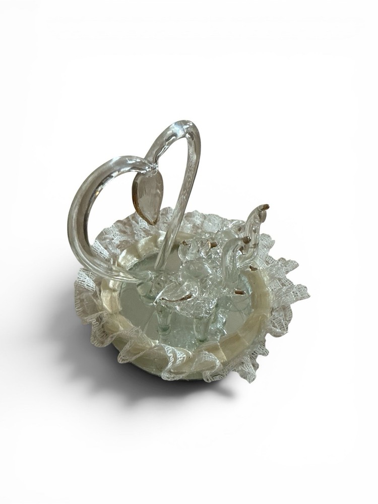 VTG 3” SPUN GLASS HEART Round WEDDING CAKE TOPPER w Elephants Heart Lace Mirror