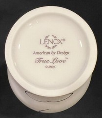 Stunning Lenox True Love 8.25″ Wedding Vase~White & Platinum~Looks Unused & NIB!