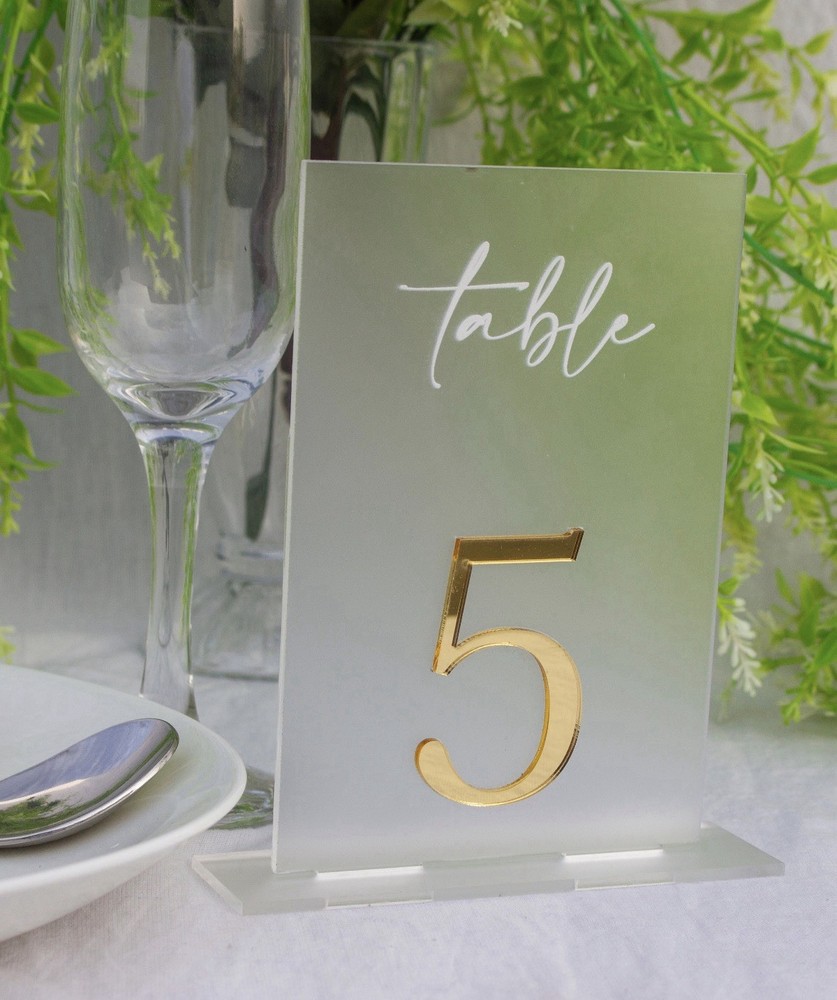 Modern Acrylic Wedding Table Numbers with Stands Clear Acrylic Gold Tables 1-9