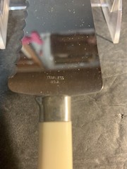 NOS Cake and Pie Knife Server Cream Bakelite* Stainless Serrated 10 1/4″