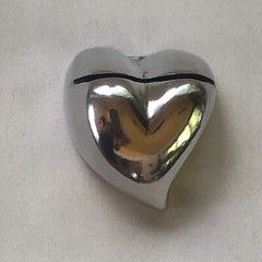 Inspired Generations Heart Holder Picture Place Holder Polished Aluminum