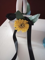 wedding: 2 flower girls baskets with Sola wooden sunflowers & roses.plus 2 packs