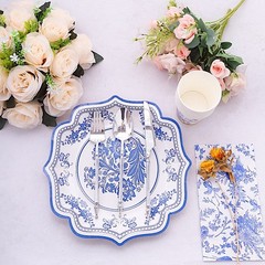 25 White 10″ Paper Dessert Plates Blue Floral Print Scalloped Rim Party Events