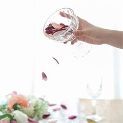 200Pieces Polyester Fabric Artificial Rose Petals For Anniversary And Proposals