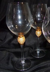 Set of 4 Wine glasses , Gold Crystal diamond Ball on The stem & Clear Trim.