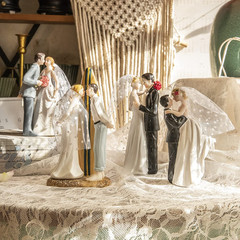 Modern Wedding Cake Toppers Bride and Groom Handmade Figurine for Decoration,…