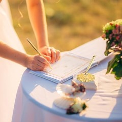 Rose Gold Wedding Pen with Holder – 1 Set