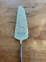 Leonard Silver Stainless Steel Floral Engraved Cake Server