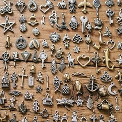 125 PCS Vintage Skeleton Key Charms Set, Antique 125PCS Antique Silver Key