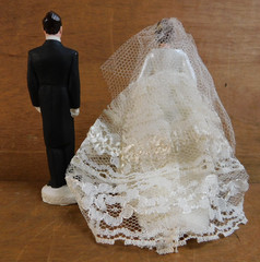 Vintage 1950 Bride Groom Cake Topper Wm Lewin Lace Skirt