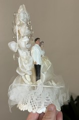 VTG Wedding Cake Topper Plastic Lace Made USA Clear Floral Back 8.5”