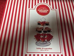 Boston Warehouse 3 Tier – 18 Count Cupcake Desert Tower Stand New 19″hx12.5″w