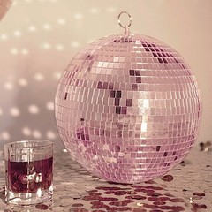 2 pcs 10″ wide Rose Gold Glass Mirror Disco Balls Ornaments Wedding Decorations