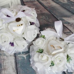 Heart-Shaped Floral Ring Box Pillow, 5.91 x 3.54 inches, Cotton Cover, Soft, …