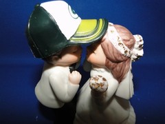 New Green Bay Packers Kissing Bride & Groom Wedding Cake Top figurine with cap