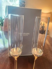 Vera Wang Gold Love Knots Wedgwood Toasting Flutes