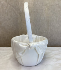 STUDIO HIS & HERS Bridal Wedding Flower Girl Basket Satin White Bow 2011