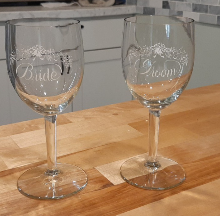 Vintage Bride and Groom Wedding Champagne/Wine Toasting Glasses [ Keepsake Item]