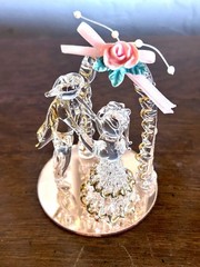 Vtg Dura-Best Spun Blown Glass Bride Groom Wedding Cake Topper Mirror Base Gold