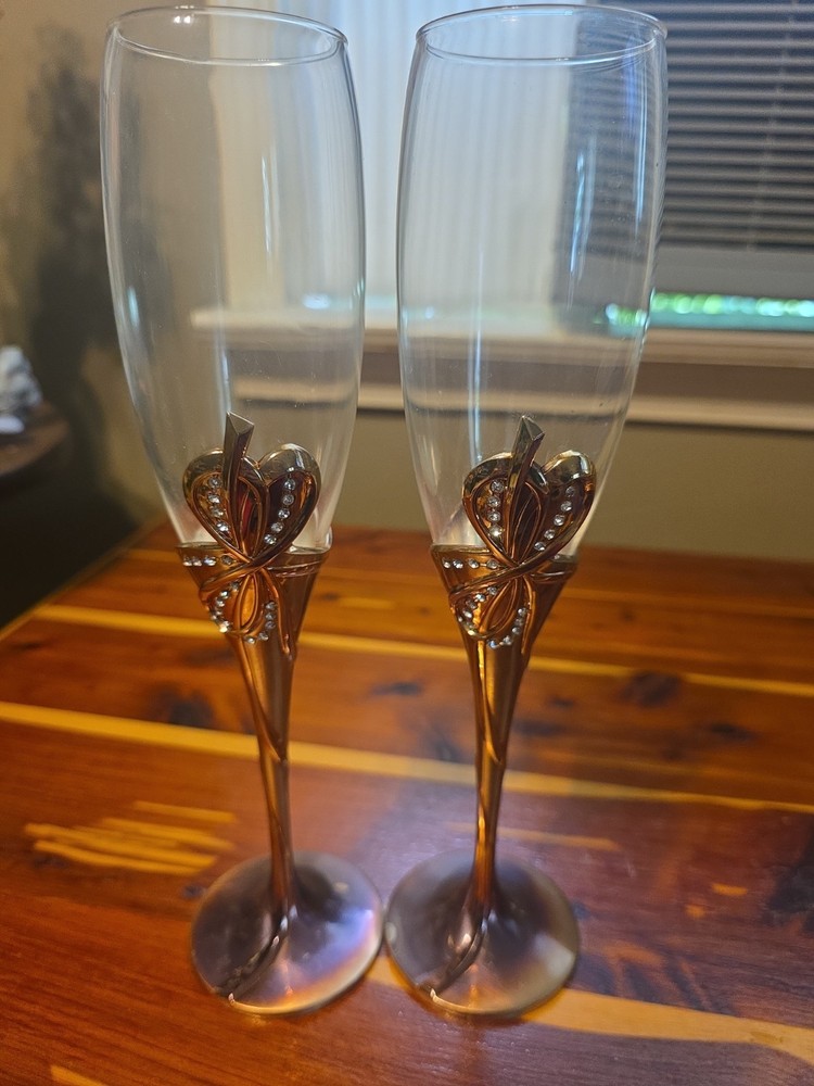 Rose Gold Wedding Toasting Flutes Set of 2 Rhinestone Heart Champagne Glasses
