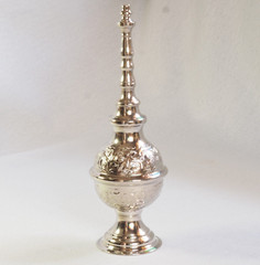 Handmade Moroccan Silver Perfume Bottle – Antique Style Decorative Gift – Unique