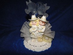 New Western Cowgirl Cowboy Couple Wedding Cake topper with Kissing Doves