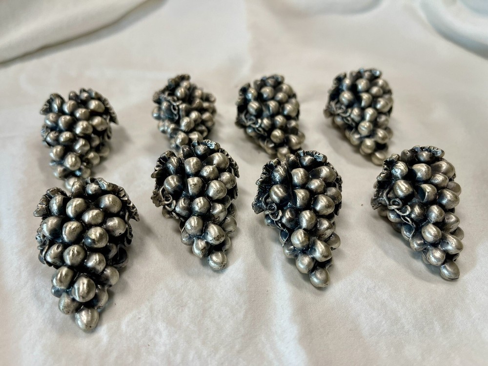 Metalla Fine Pewter 8 Placecard Holders Grape Clusters / Paperweights