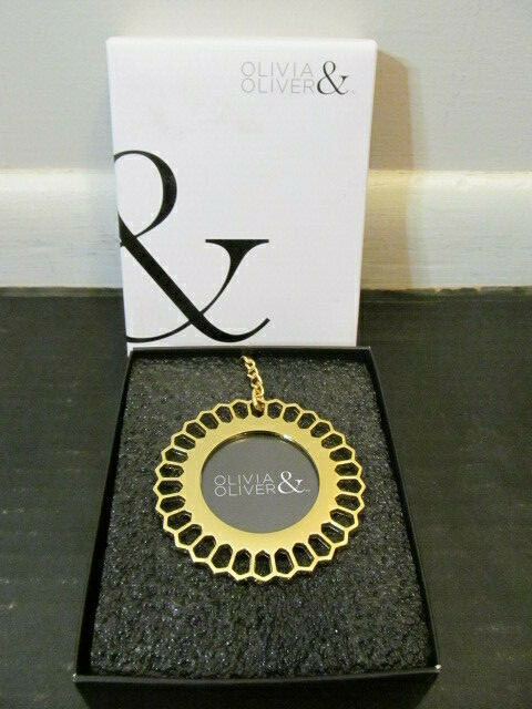 Olivia & Oliver Hex Bouquet Charm with Polished Gold Finish