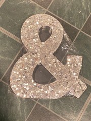 8″ X 7″ Wooden «&» Silver Sequin Signs *NEW/Sealed Corner Wear In Package* j2
