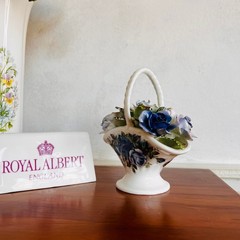 Royal Albert Moonlight Rose Porcelain Flower Basket – England Bone China