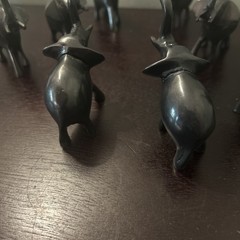 Pottery Barn Place Card Holders Bronze Metal Elephant Trunk Up 3×3” Set Of 8
