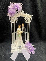Romantic PVC Groom And Bride Wedding Cake Topper Groom Top Purple Flowers Heart