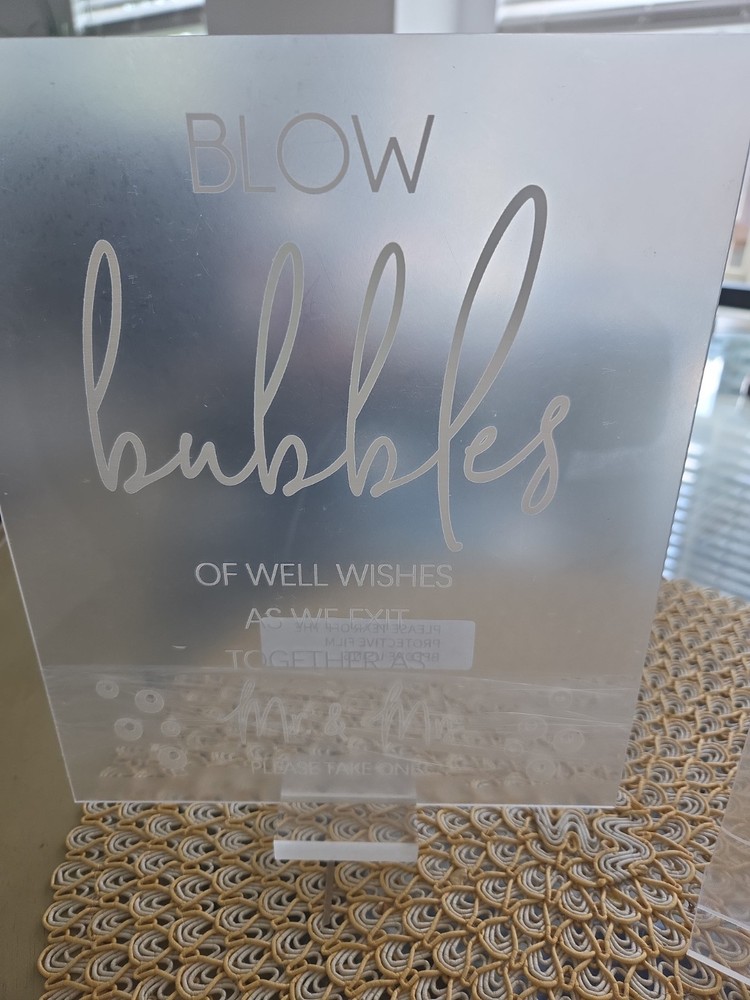 Set Of 2, Sign Bubbles of good wishes for with stand And open Bar – NEW