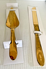 Wedding Two-Piece Gold Knife and Server Cutting Set New